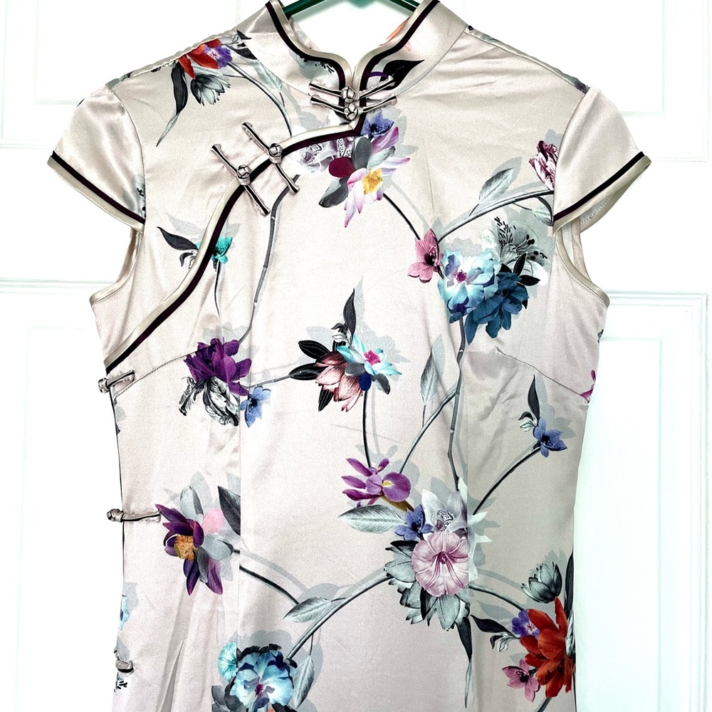 NWOT Silk Cheongsam Dress - Picture 2 of 6